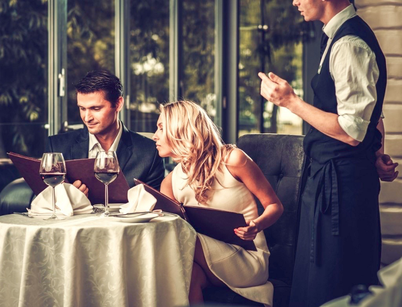 How to Order Wine at a Restaurant the Correct Way