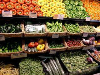 2016-05-02-1462206869-84391-Foodsurplus.jpg