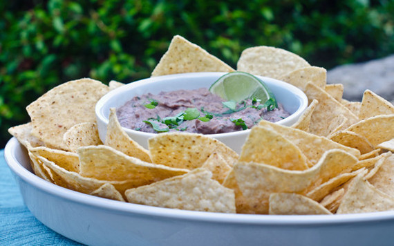 2016-05-17-1463511893-5082917-Blackbeandip.jpg