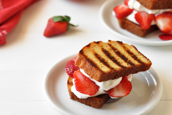 2016-05-18-1463608322-2635592-grilledstrawberryshortcake600x903copy.jpg