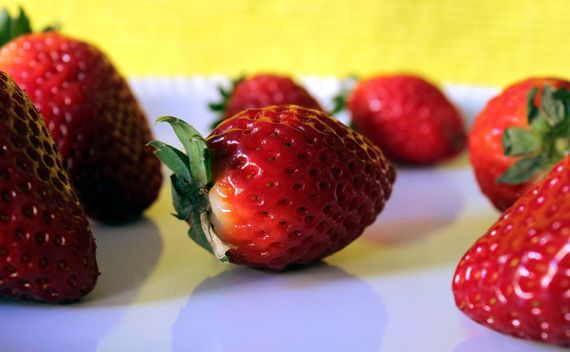 2016-05-19-1463692733-1804946-strawberries.jpg