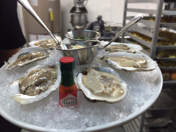 2016-06-15-1466018970-1226631-CopyofPhillyHeritageSeafoodFishRawBarOysters.jpg