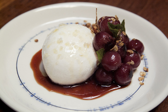 2016-06-15-1466019087-3795409-CopyofNYCPUBLICFoodBurrata.jpg