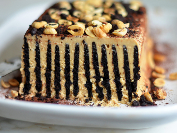 2016-06-25-1466848840-9351470-chocolatepeanutbuttericeboxcake.jpg