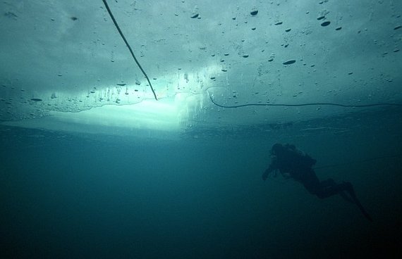 2016-07-14-1468518794-2148444-icediving_wikipedia.jpg