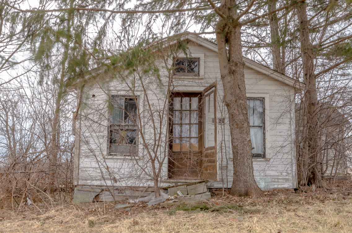 a-dying-breed-ontario-s-forgotten-abandoned-houses