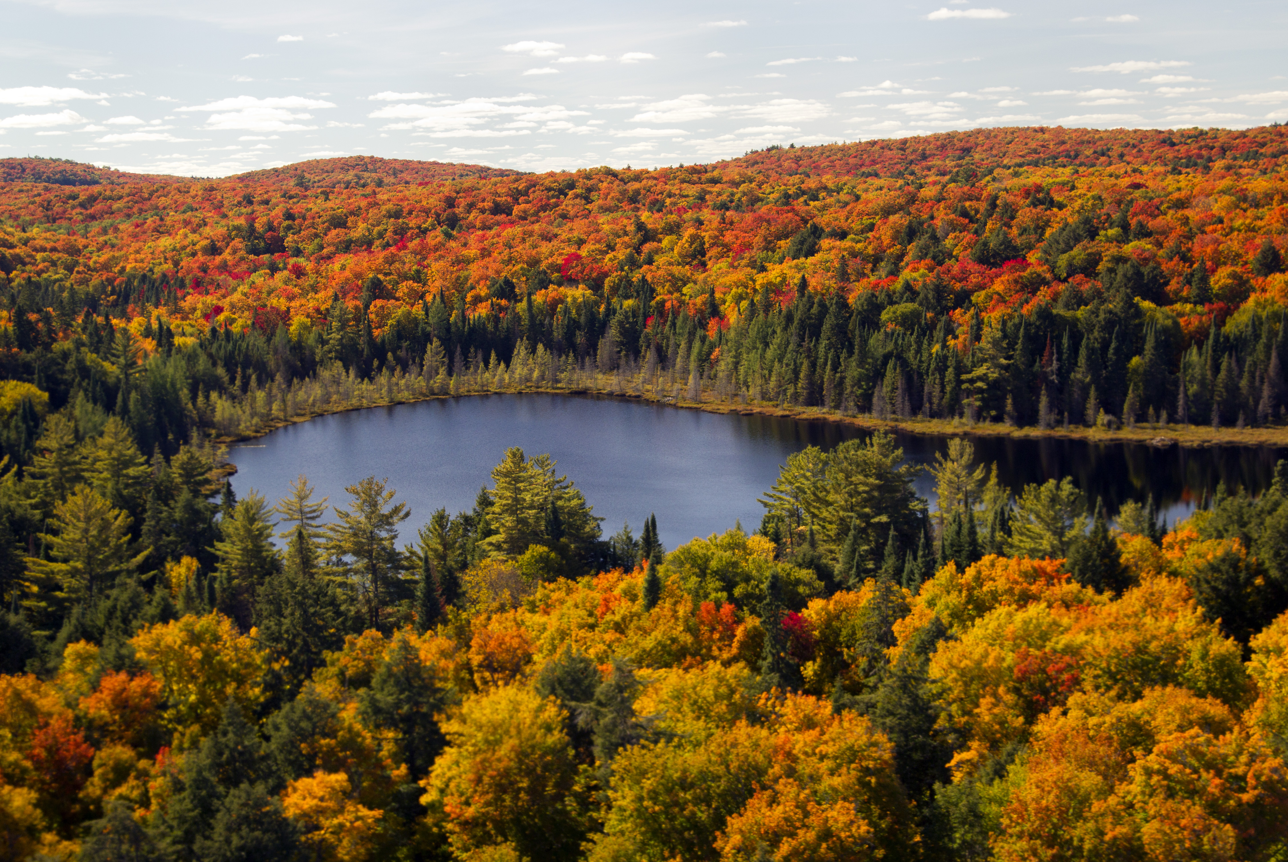 5 Perfect Places To Watch The Fall Colours In Canada