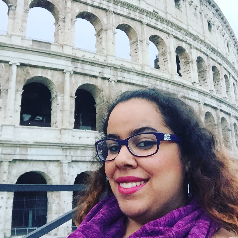 The Ugly Part Of Traveling Solo No One Talks About Huffpost