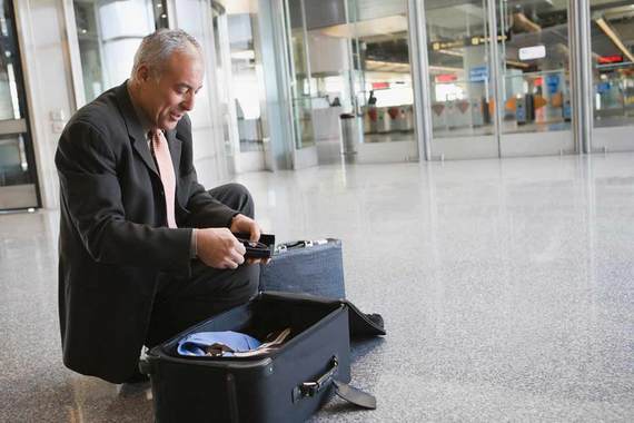 2016-09-07-1473268323-7625651-repackluggage.jpg