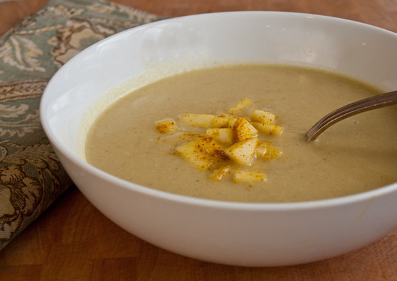 2016-09-14-1473821181-5682837-cauliflowersoup.jpg