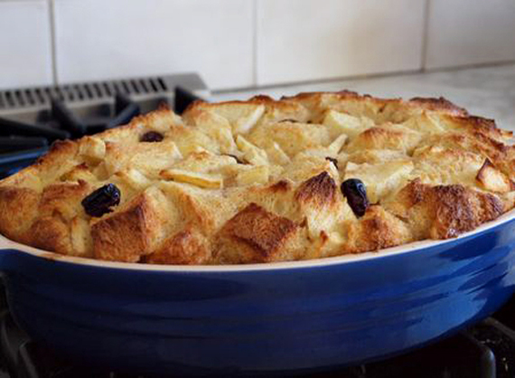 2016-09-25-1474801106-868092-appleraisinbreadpudding.jpg