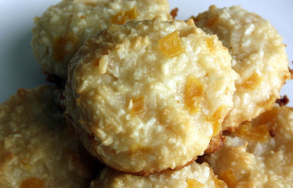 2016-09-26-1474925887-8448102-Jackfruitcoconutmacaroons.jpg