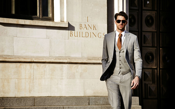 2016-10-11-1476177842-5893008-alexandrawoodbespokemadetomeasuresuitstailoringandhireweargreysuitwithbrowntie_2x.jpg