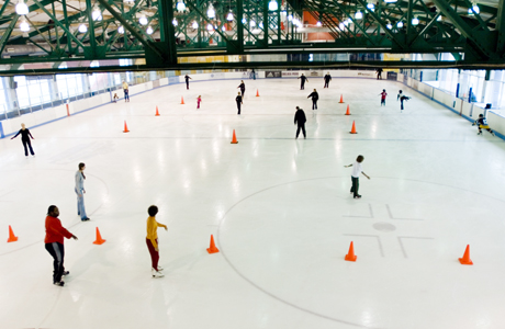 Finding your inner Olaf at all the NYC area ice skating rinks | HuffPost  null