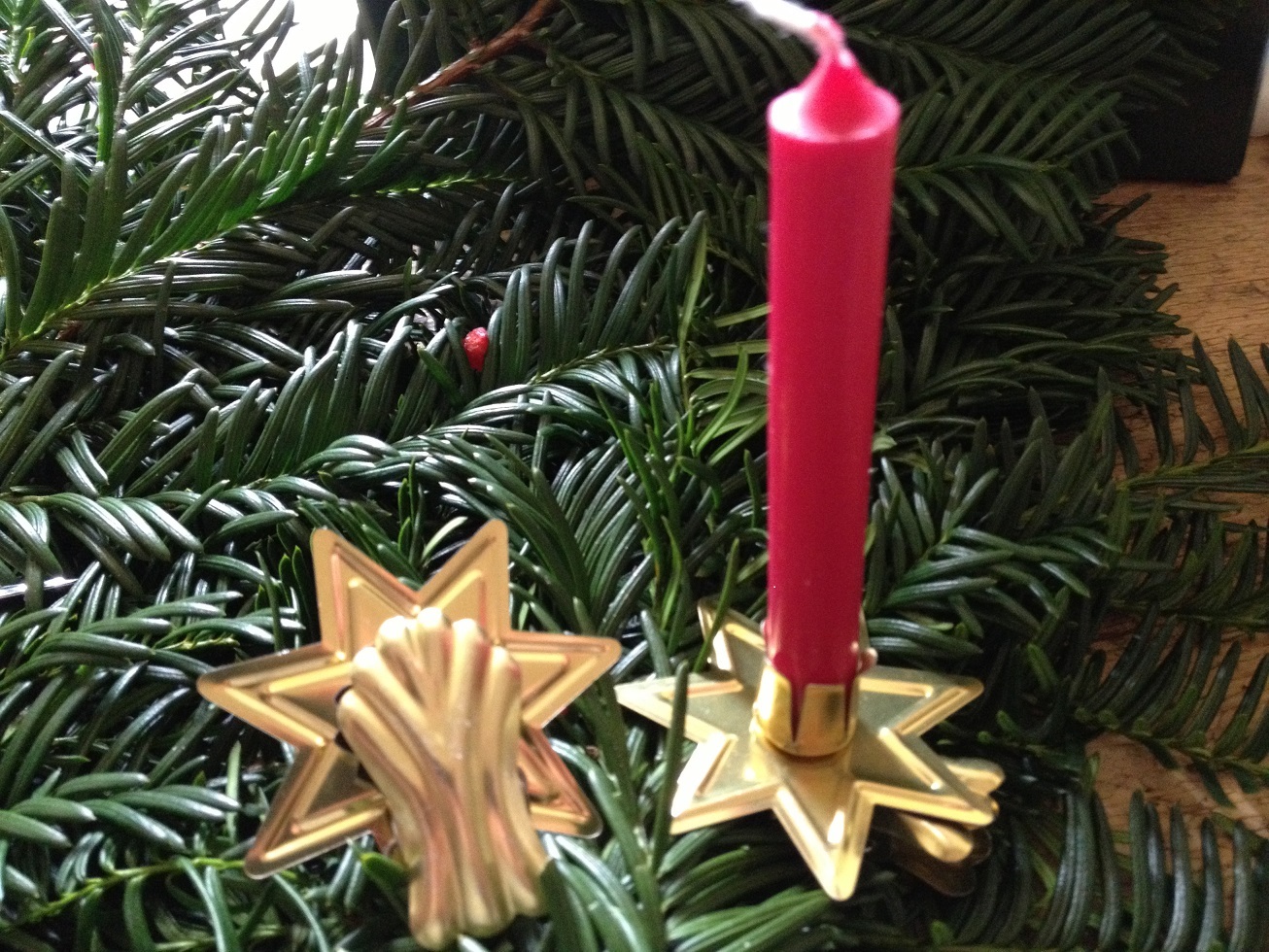 Details about   XMAS 'Believe in the Season' Triple Candle Holder 
