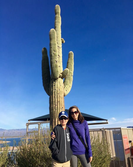 2017-03-21-1490114509-2434500-Cactusselfie.jpg