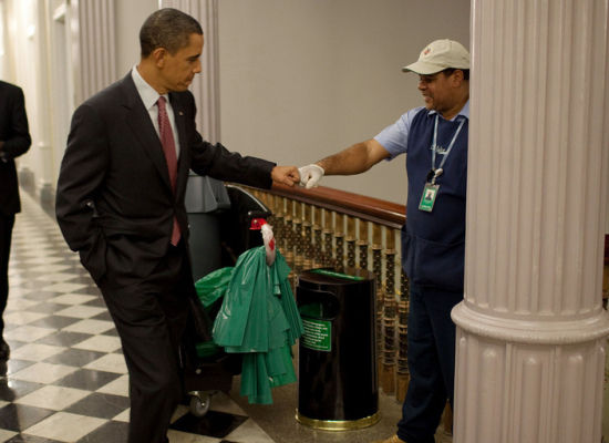 The best Obama fist bumps! JamiiForums The Home of Great Thinkers pic