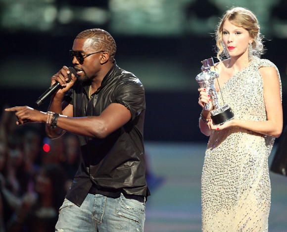 kanye west taylor swift. Kanye West Storms Stage, Protests Taylor Swift's Victory Over Beyonce At MTV 