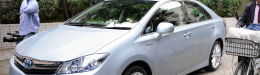 SAI PHOTOS: Toyota Unveils Bigger, More Expensive Hybrid Car