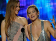 Kate Hudson's Near NSFW Slip At AMAs (PHOTOS)