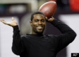 Michael Vick Wins Courage Award