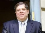 Mark Penn Ties Drag Clinton Down