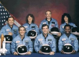 Disaster : Space Shuttle Challenger launch explosion