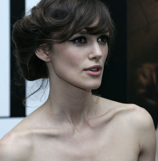 Keira Knightley Shows Off Clavicle Talks Boobs I Always Bare My 