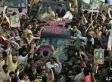 Clinton Threatened Aid Cut If No Pakistan Deal: US Officials