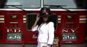 2007-07-16-AmberFiretruck.JPG