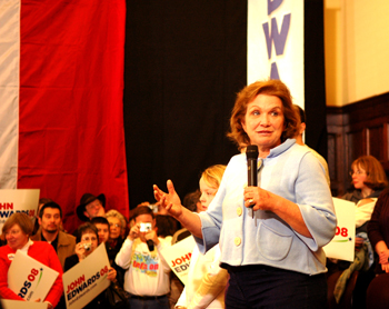 Elizabeth Edwards greets the crowd in Ames, Iowa and discusses her husband's platform.