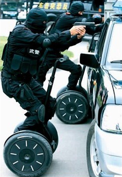 2008-07-02-segway_terror.jpg