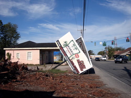 2008-10-26-granny_2_sign.jpg