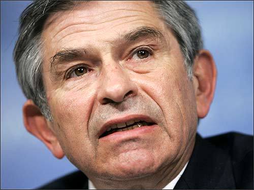 2008-12-18-wolfowitz.jpg