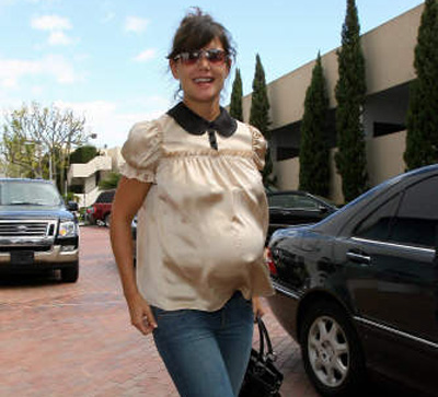 A Brief History Of Maternity Clothes HuffPost Life