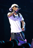 2009-02-11-LilWayne1.bmp