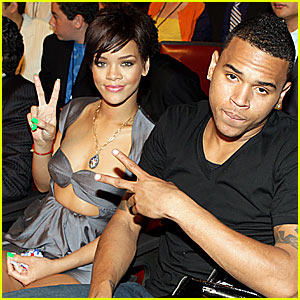 2009-03-31-chrisbrownrihanna20090208300x300.jpg