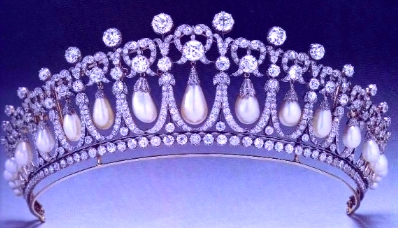 2009-04-22-Cambridge_Lovers_Knot_Tiara.JPG