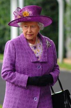 2009-04-22-queen_elizabeth_ii_1928533.jpg