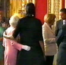 2009-04-22-queenelizabethandmichelleobamahug2.jpg