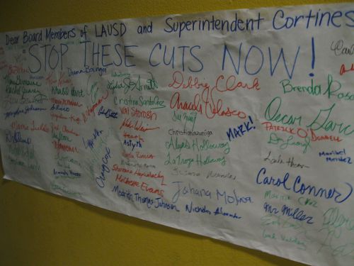 2009-05-09-stopthesecuts.jpg