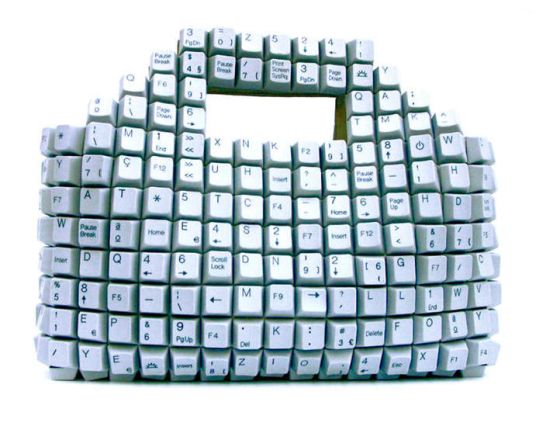 2009-05-17-keyboardpurse_7071.jpg