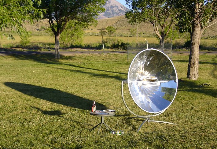 2009-07-13-solarcooker.JPG