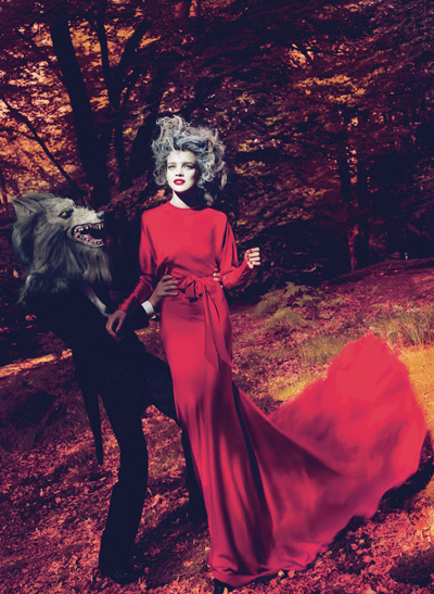 Grace Coddington's Costumed Cats Are Our Favorite Thing about