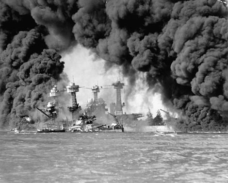 2009-12-08-pearlharborattack3.jpg