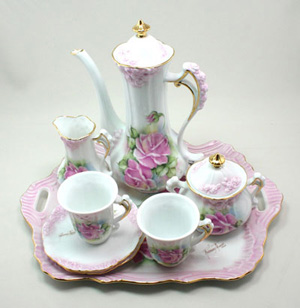 2009-12-10-teaset.jpg