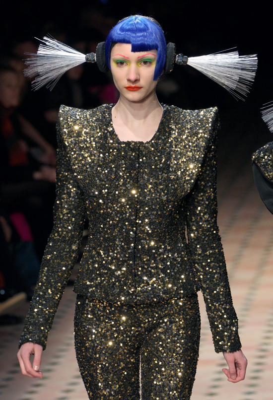 Manish Arora's AMAZING Wigs At Paris Fashion Week (PHOTOS) | HuffPost