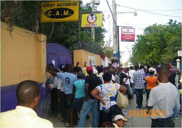 2010-03-15-Fonkoze_Helps_Rebuild_Haiti_Through_Microfinance_4.0_A.jpg