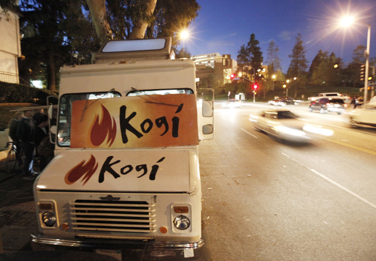 2010-04-15-kogi_bbq_food_truck_la.jpg