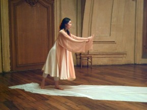 2010-04-20-dancer.JPG